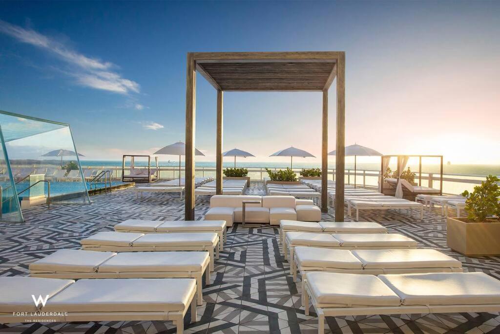 Apartment 1 Bedroom With Ocean And Views! *