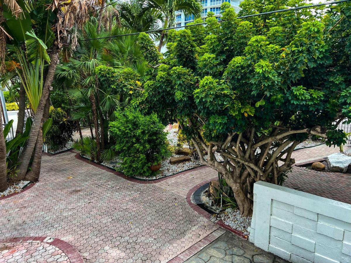 Tropi Rock 2* Fort Lauderdale