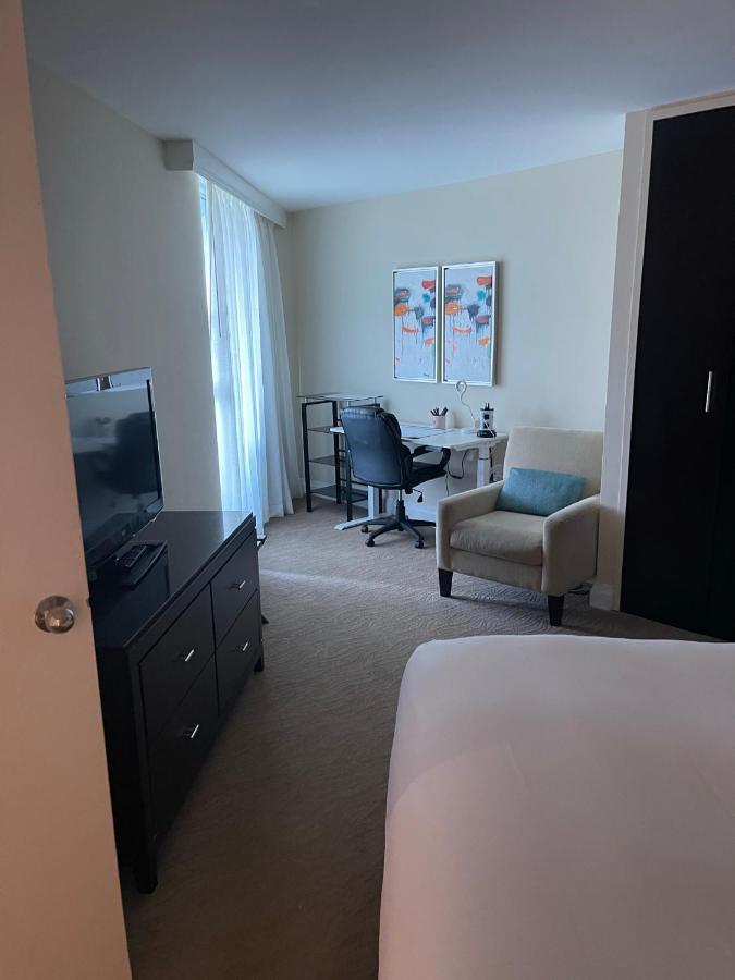 Galeryone Fll Intercostal Fort Lauderdale