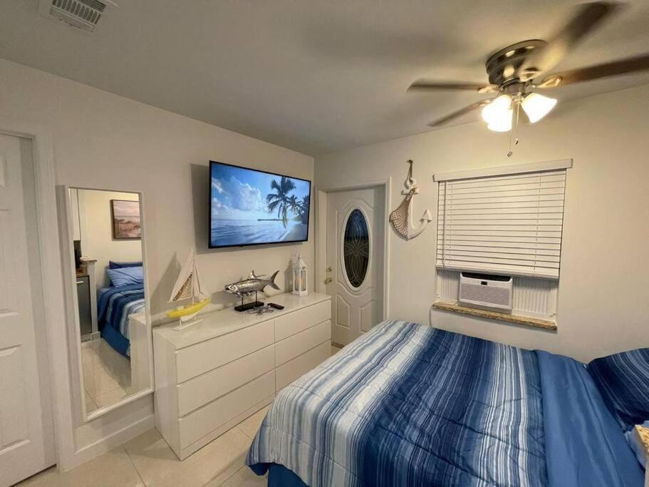 Aqua - 5 Min To Apartment *