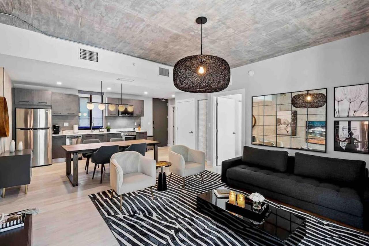 Pretty Rola 204 Upscale Spacious 1b1b W King Bed At Downtown Ft Lauderdale Fort Lauderdale