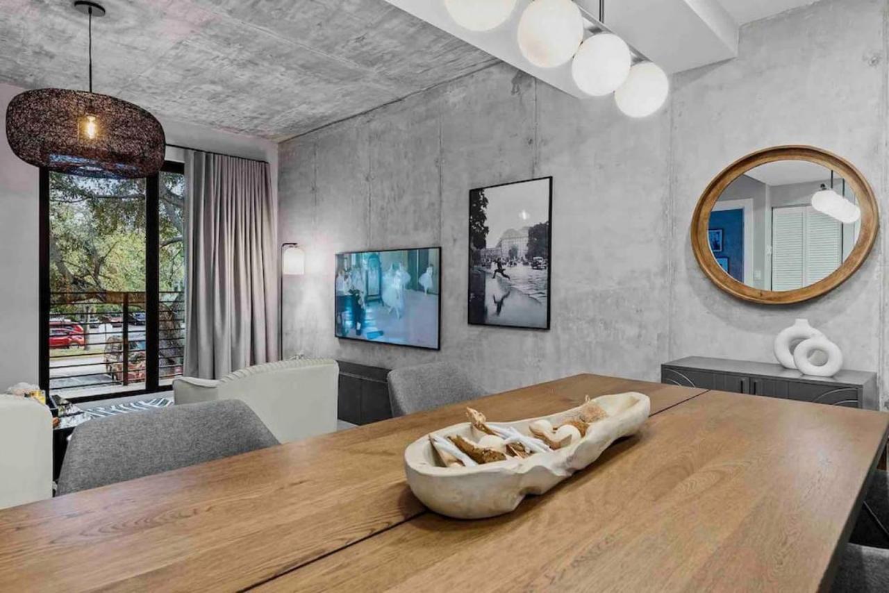 Pretty Rola 204 Upscale Spacious 1b1b W King Bed At Downtown Ft Lauderdale *