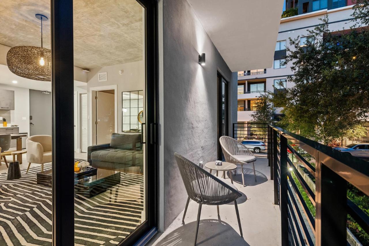 Pretty Rola 201 Luxury 1b1b W King Bed At Downtown Lauderdale * Fort Lauderdale