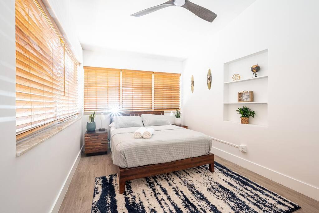 Casa Ola - Surf Themed Pool Home, Near Downtown Holiday home *