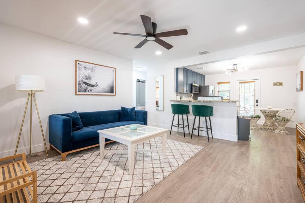 Holiday home Casa Ola - Surf Themed Pool Home, Near Downtown *