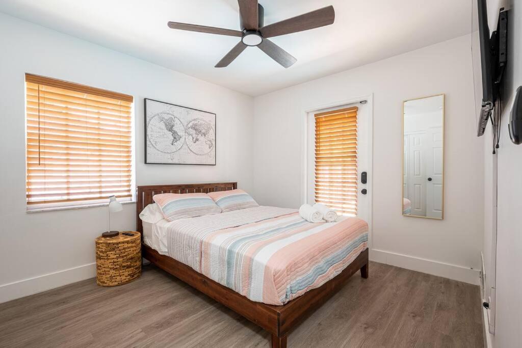 Holiday home Casa Ola - Surf Themed Pool Home, Near Downtown *