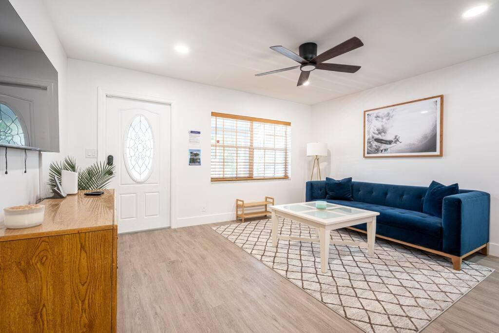 Casa Ola - Surf Themed Pool Home, Near Downtown Holiday home