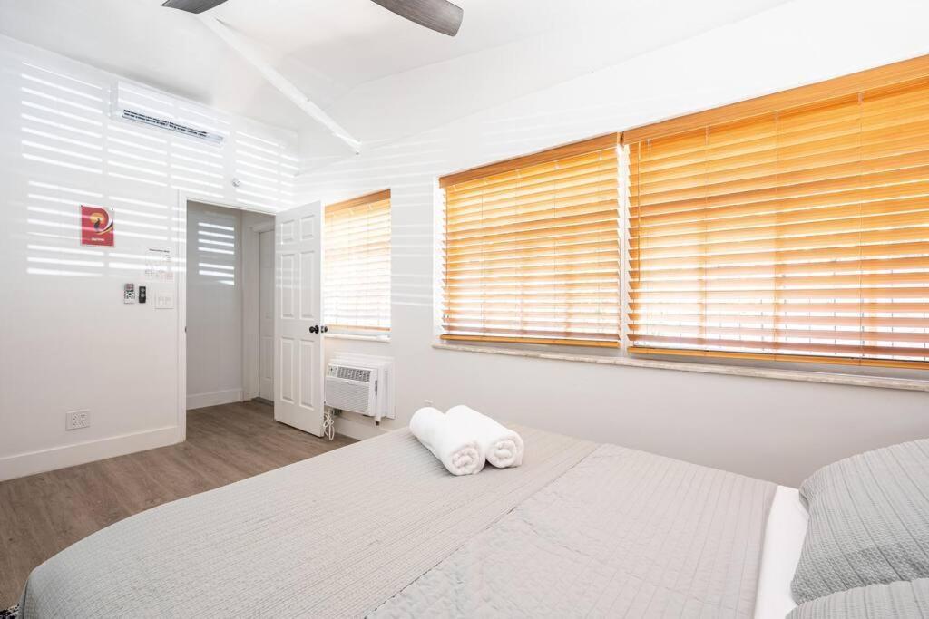 Holiday home Casa Ola - Surf Themed Pool Home, Near Downtown *