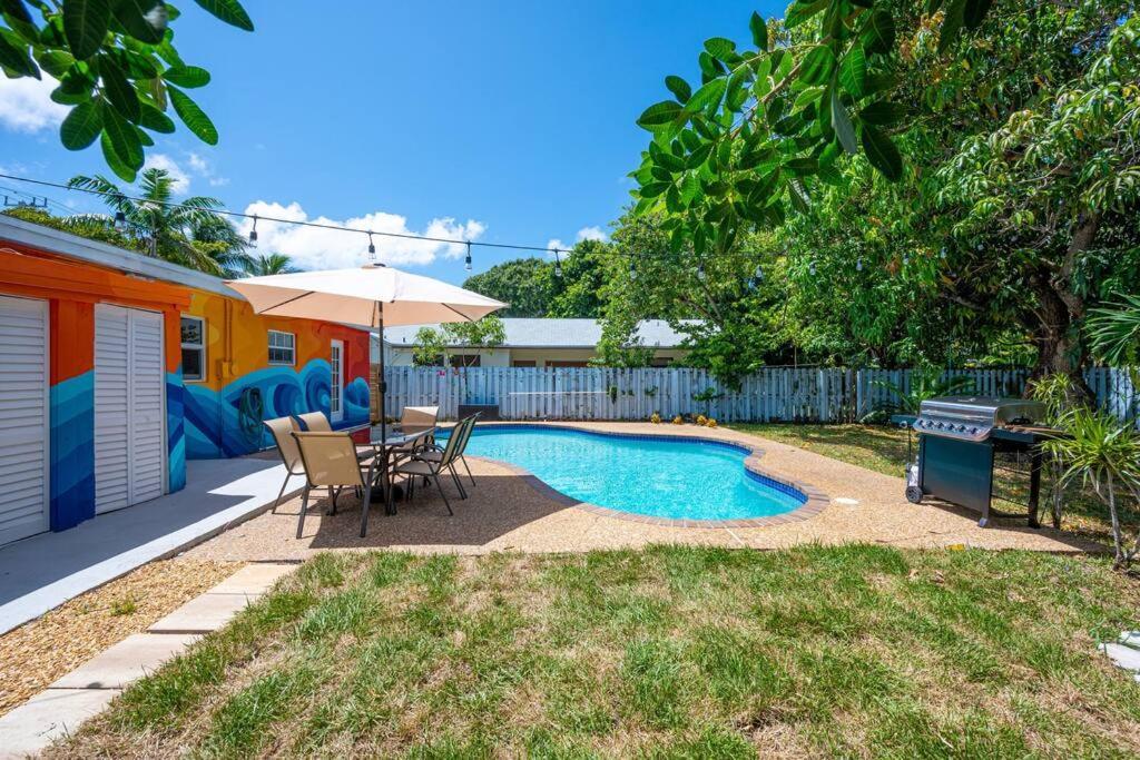 Casa Ola - Surf Themed Pool Home, Near Downtown Holiday home Fort Lauderdale