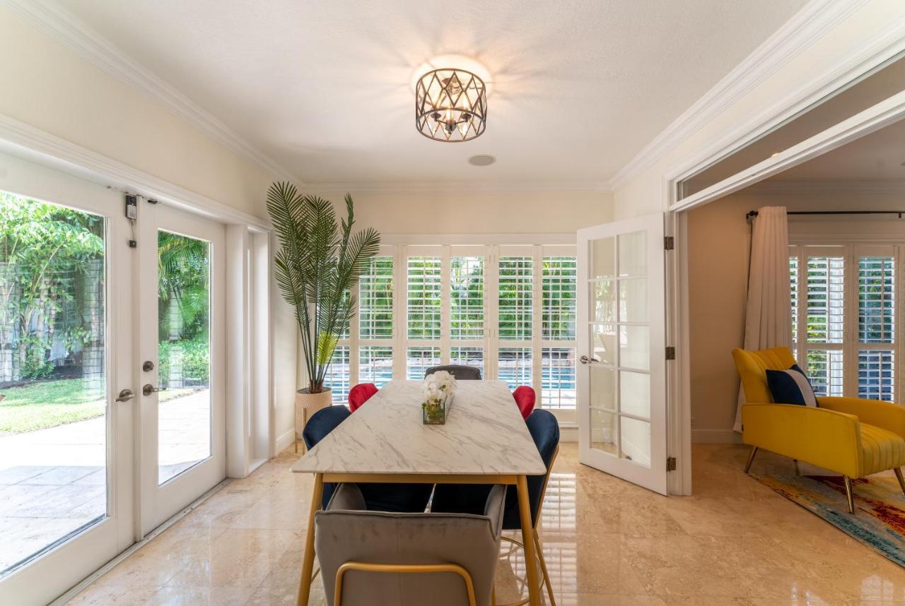 The Garden View 2-bedroom Heated Pool *