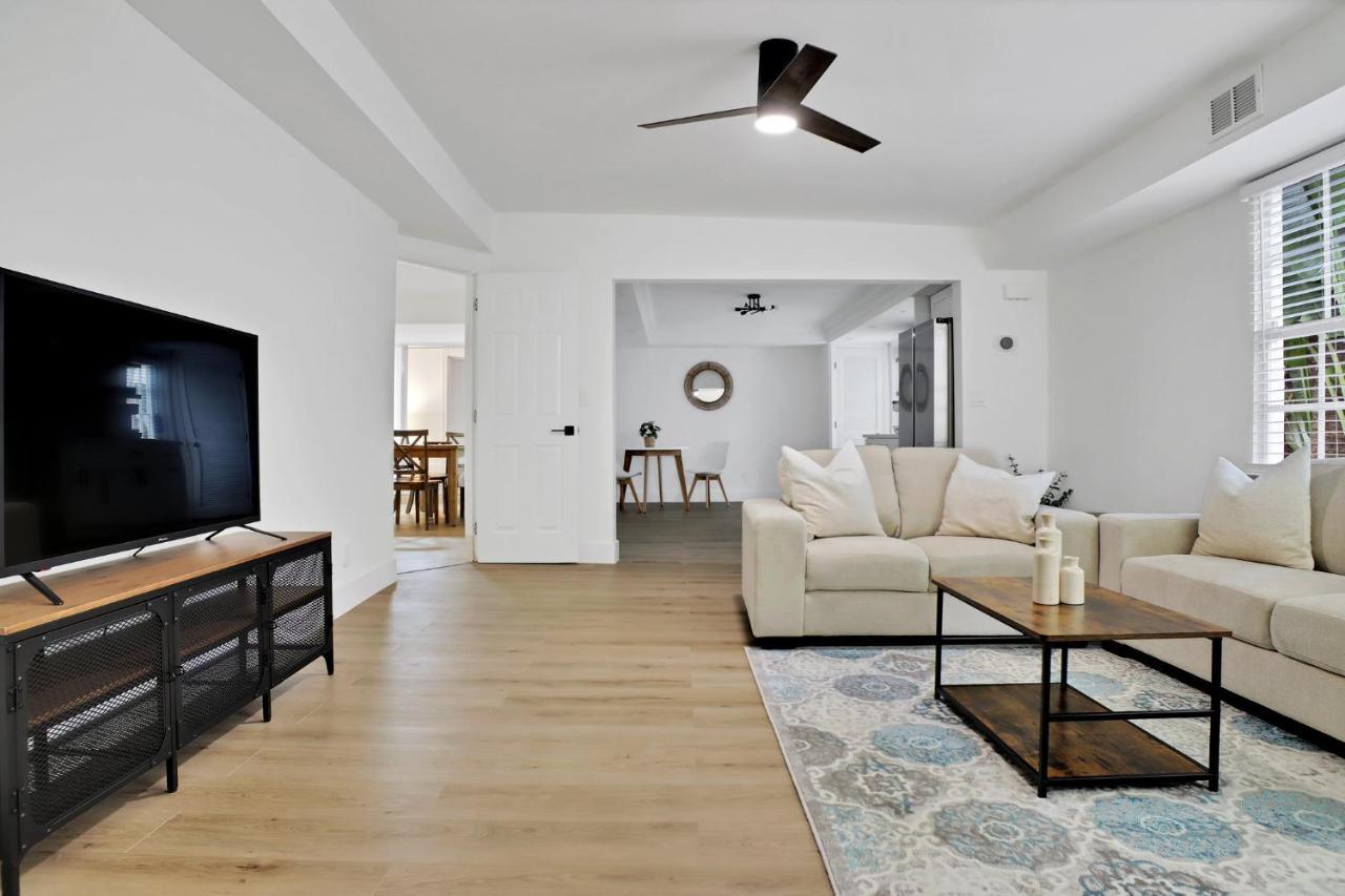 Rio Vista - Massive Olas Compound With Pool & 3 Living Areas With Kitchens Holiday home *