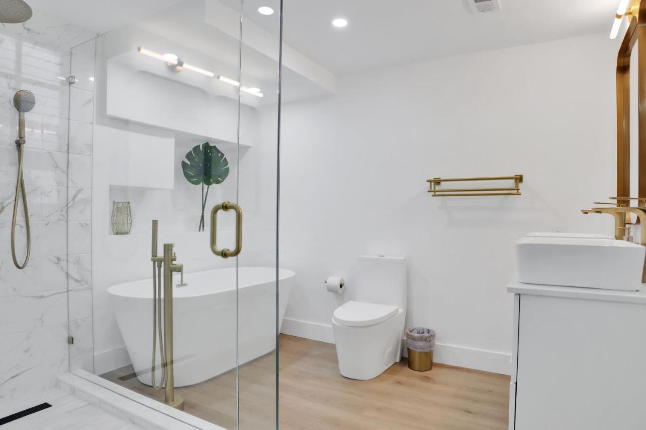 Holiday home Rio Vista - Massive Olas Compound With Pool & 3 Living Areas With Kitchens