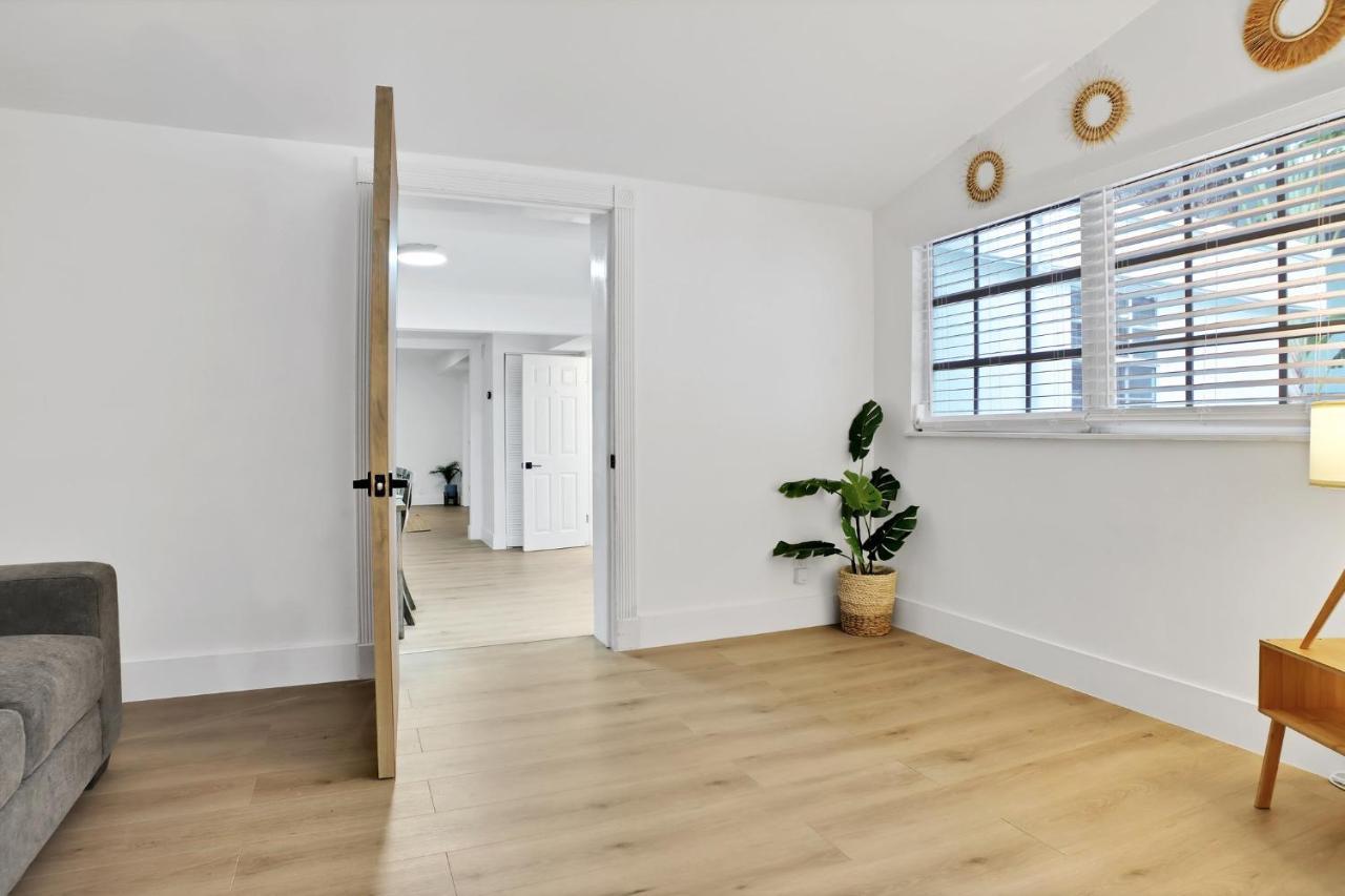 Rio Vista - Massive Olas Compound With Pool & 3 Living Areas With Kitchens