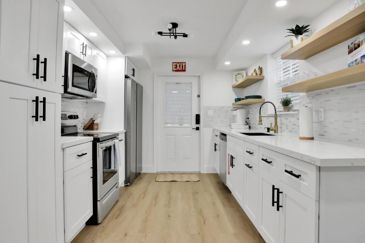 Rio Vista - Massive Olas Compound With Pool & 3 Living Areas With Kitchens