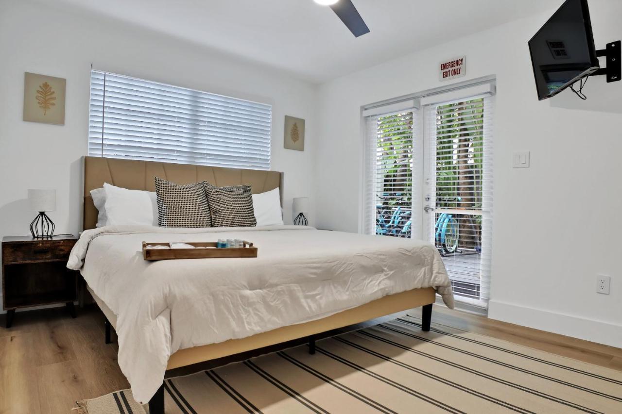 Rio Vista - Massive Olas Compound With Pool & 3 Living Areas With Kitchens Holiday home