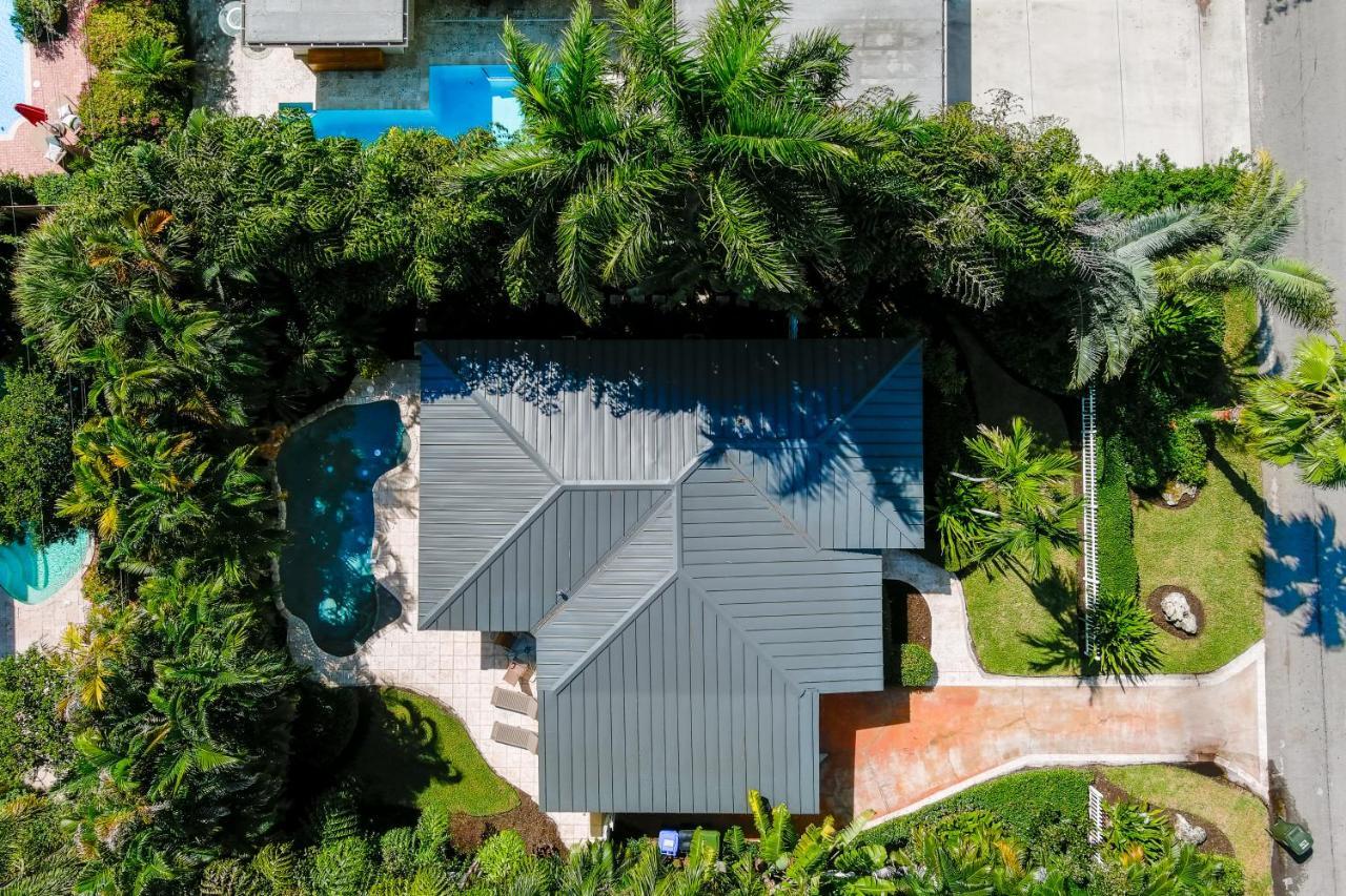 The Garden View 2-bedroom Heated Pool
