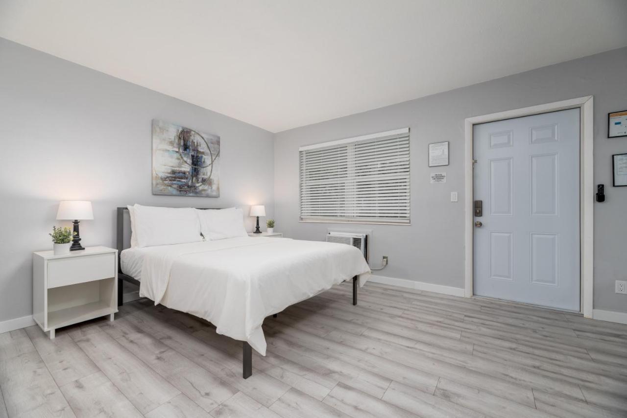 Apartment Just Off The Drive 3 Fort Lauderdale