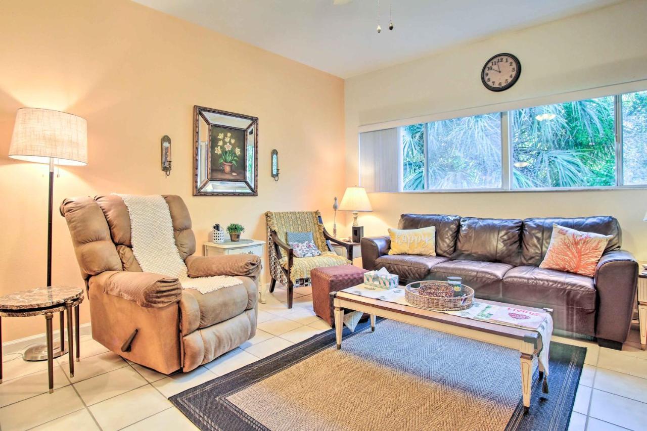 Idyllic With Pool Access - Walk To Beach! Apartment Fort Lauderdale