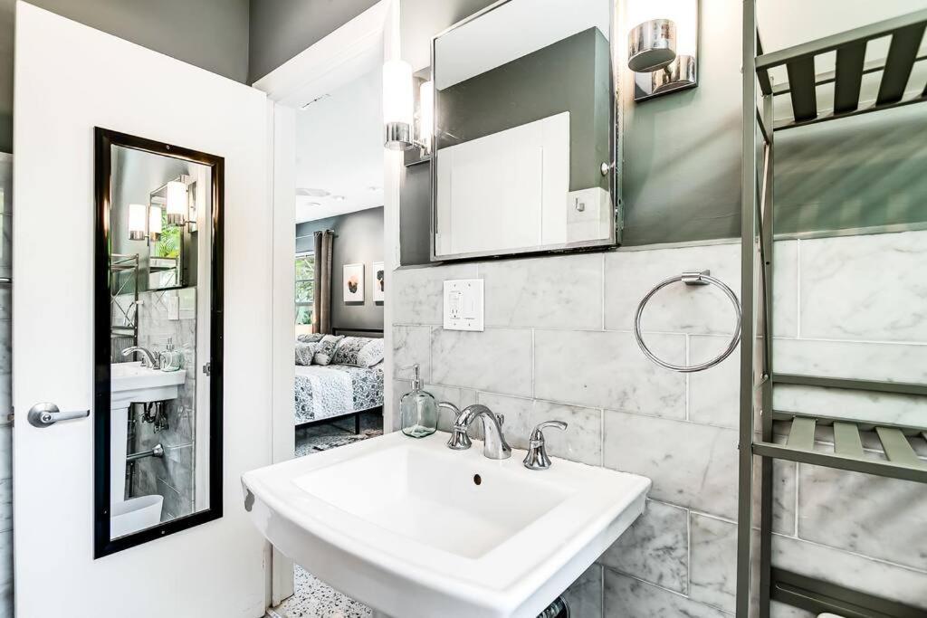 *victoria Park Pool Home- Close To Beach/las Olas* * Fort Lauderdale