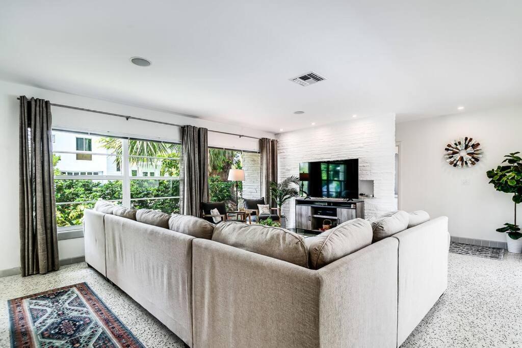 *victoria Park Pool Home- Close To Beach/las Olas* *