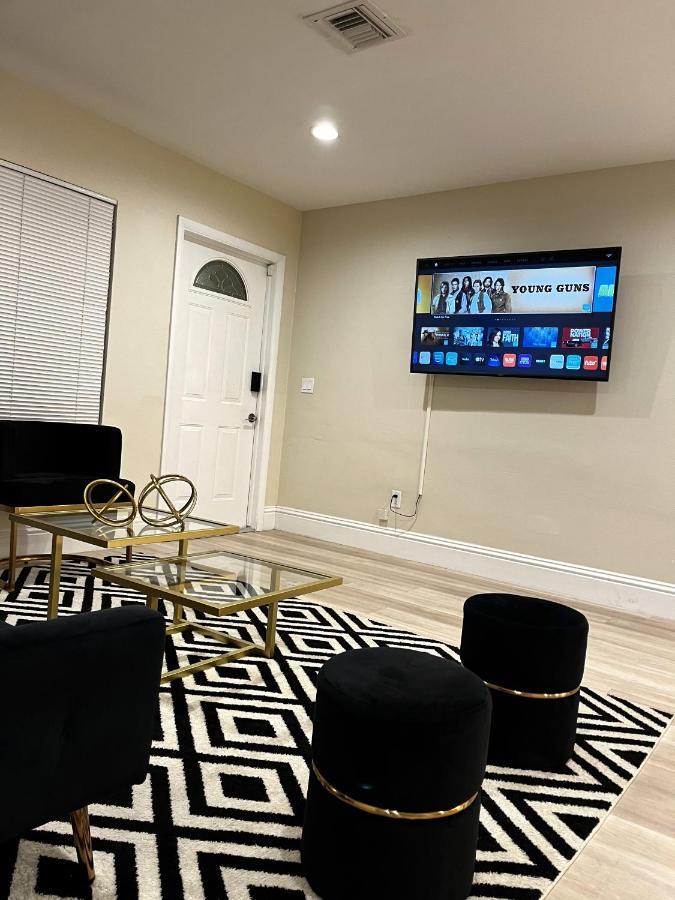 Luxury 5bed Family/friends Gateway. 10min To Villa