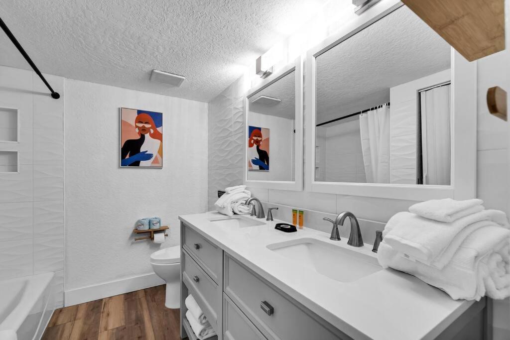 Spacious 4brs Home, Game & Private Pool Fort Lauderdale