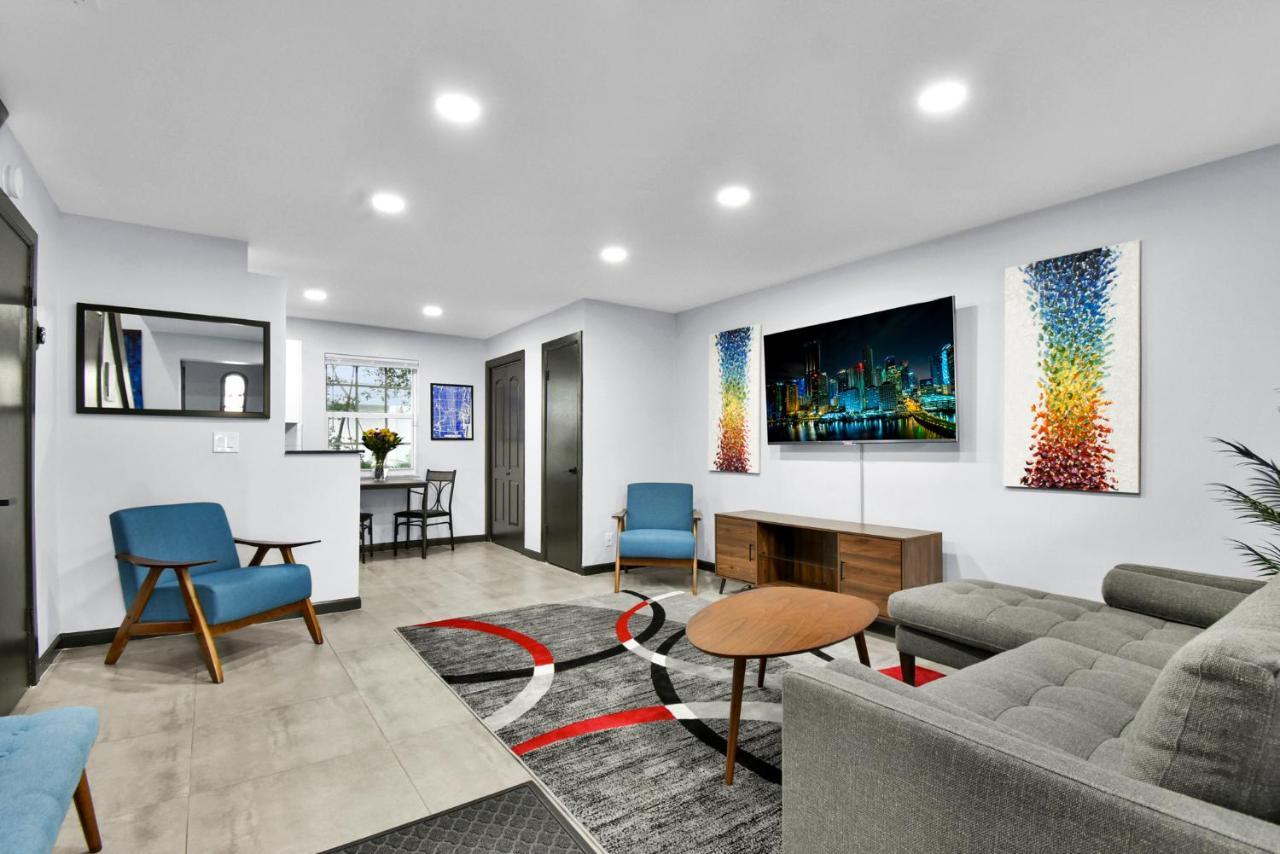 Villa Wilton Manors Villas - Florida Furnished Living