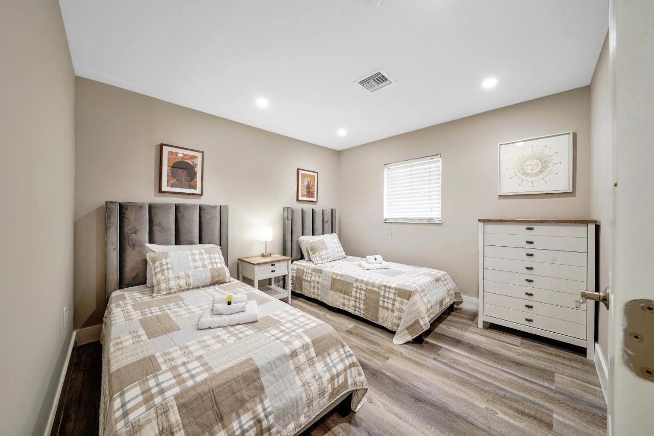 Comfortable 4 Bedroom House With Pool By Pmi Fort Lauderdale