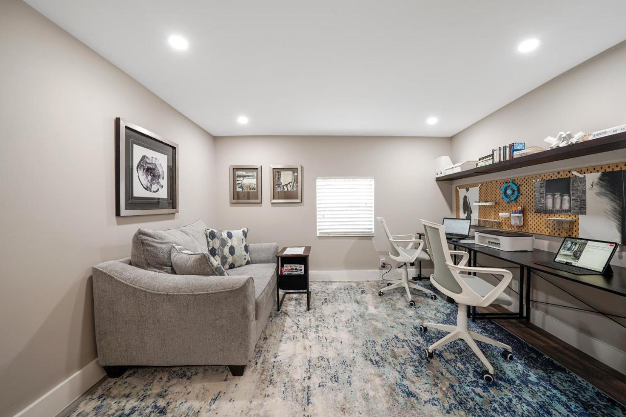 Comfortable 4 Bedroom House With Pool By Pmi Fort Lauderdale