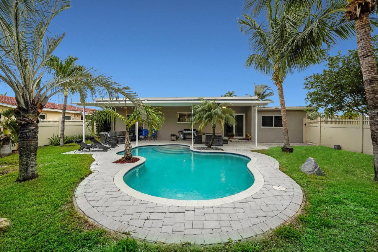 Comfortable 4 Bedroom House With Pool By Pmi Holiday home