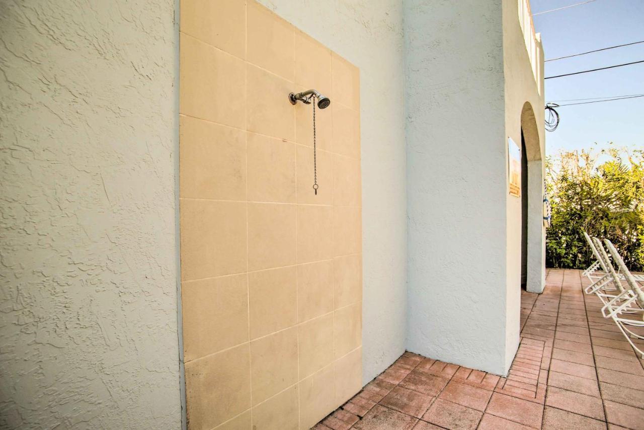 Apartment Idyllic With Pool Access - Walk To Beach! Fort Lauderdale