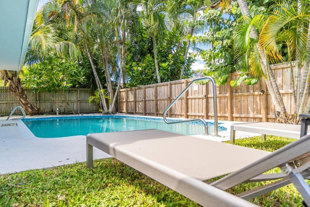 Spacious 4brs Home, Game & Private Pool Villa Fort Lauderdale