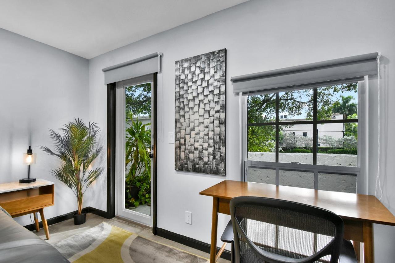Wilton Manors Villas - Florida Furnished Living Fort Lauderdale