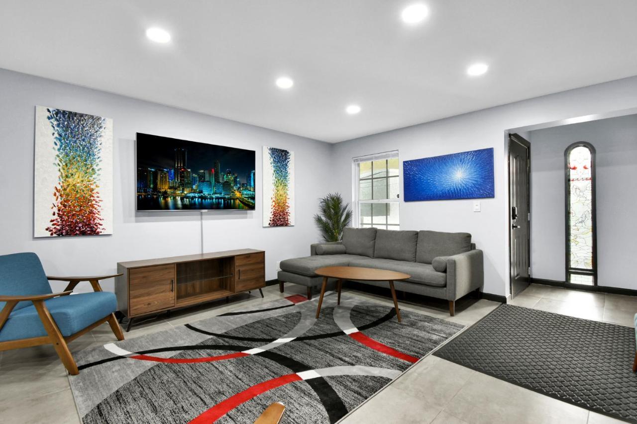 Villa Wilton Manors Villas - Florida Furnished Living Fort Lauderdale