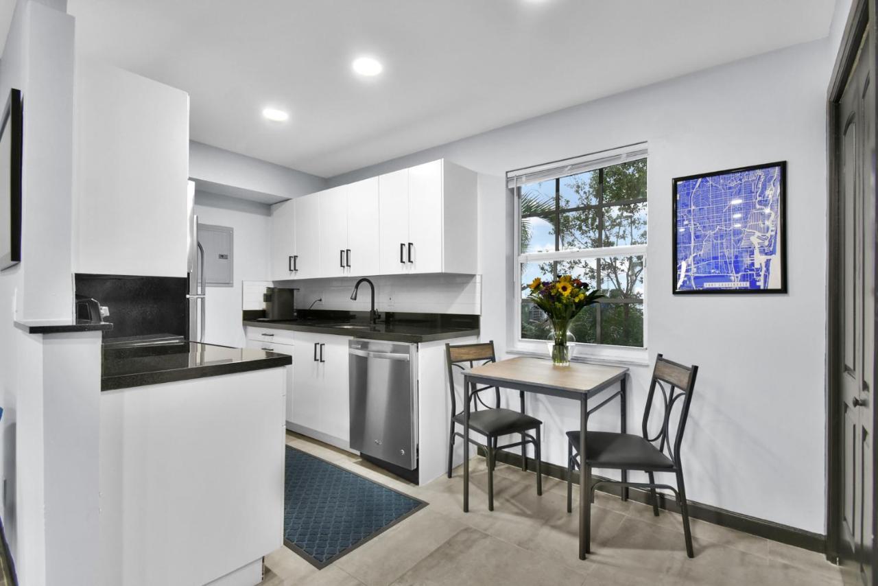Wilton Manors Villas - Florida Furnished Living * Fort Lauderdale