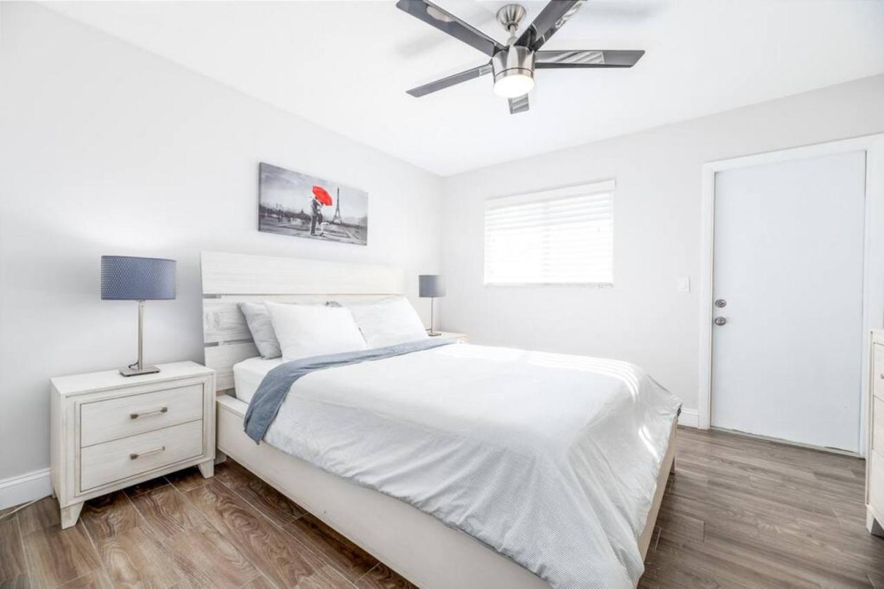 The 3 - Wilton Manors Apartment *