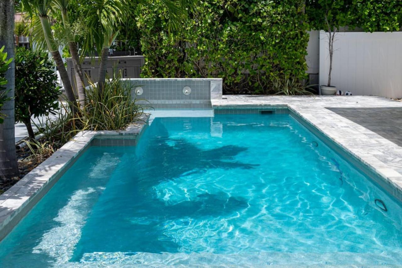 Casa Flamingo Intracoastal Front With Heated Pool A And 75 Ft Dock Holiday home *