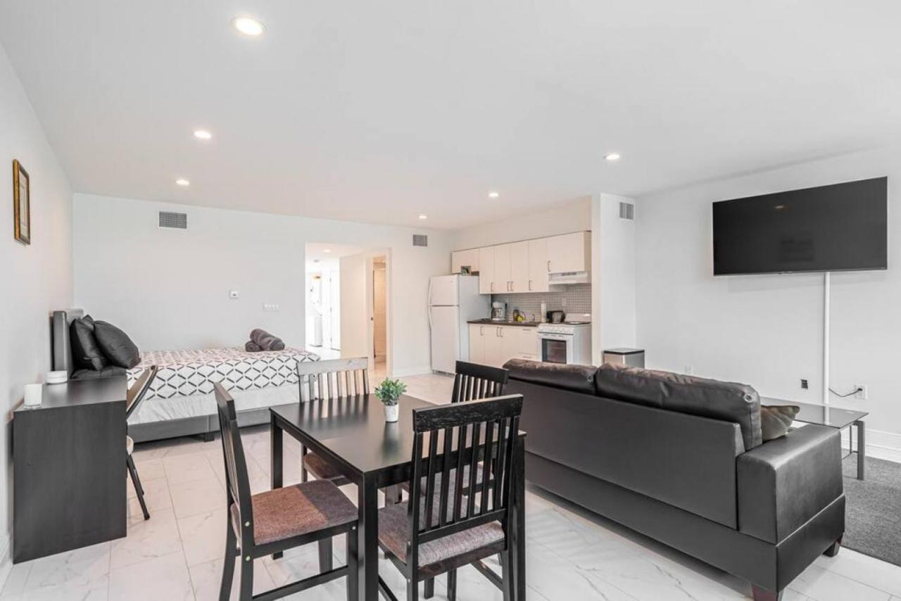 Beachfront Bloos 2 Units Ocean View Balcony Units 1 And 2