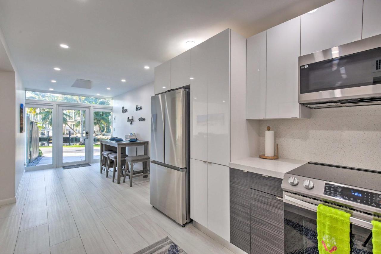 Canal-front Walk To Downtown Ft Lauderdale! Fort Lauderdale