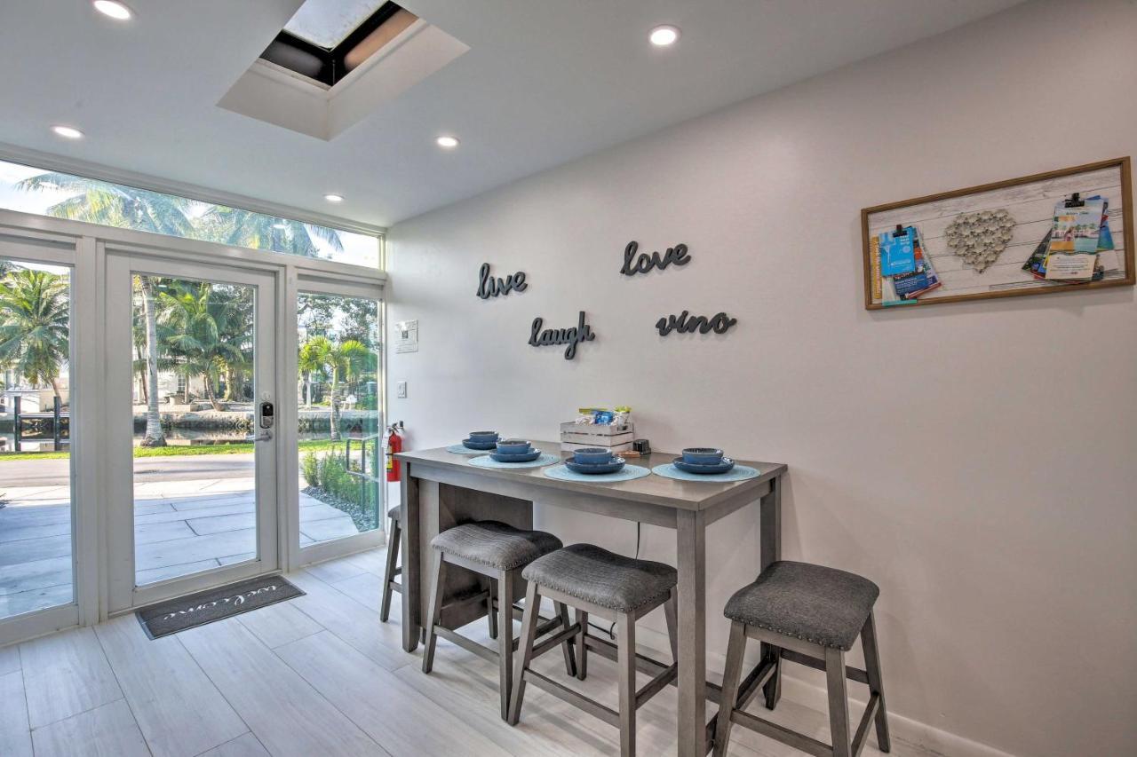 Canal-front Walk To Downtown Ft Lauderdale! Apartment