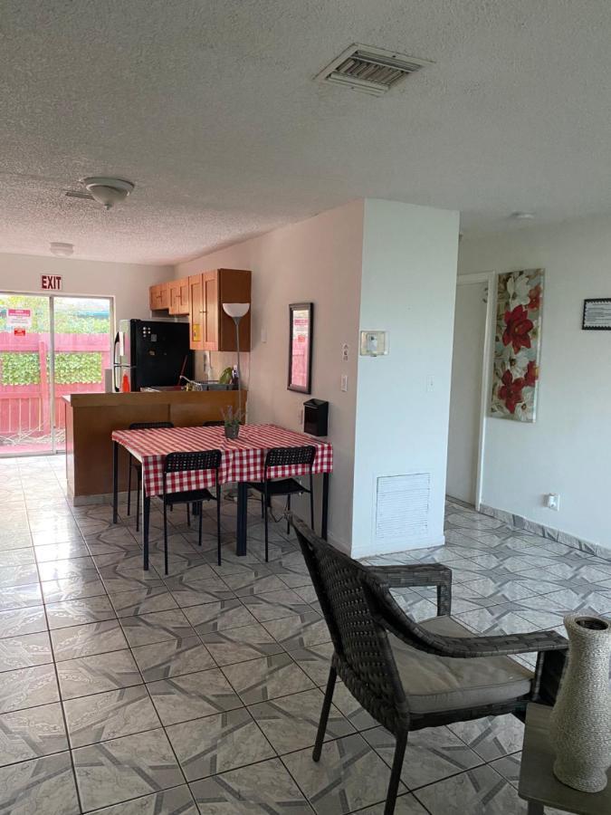 Crocodhouse Early Check In Free Parking 7 Years Hosting In Laud *