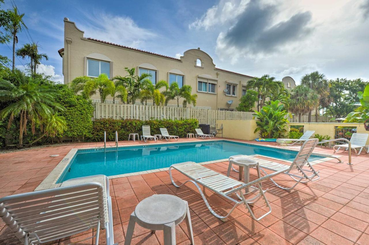Ft Lauderdale Area - Walk To And Shops!