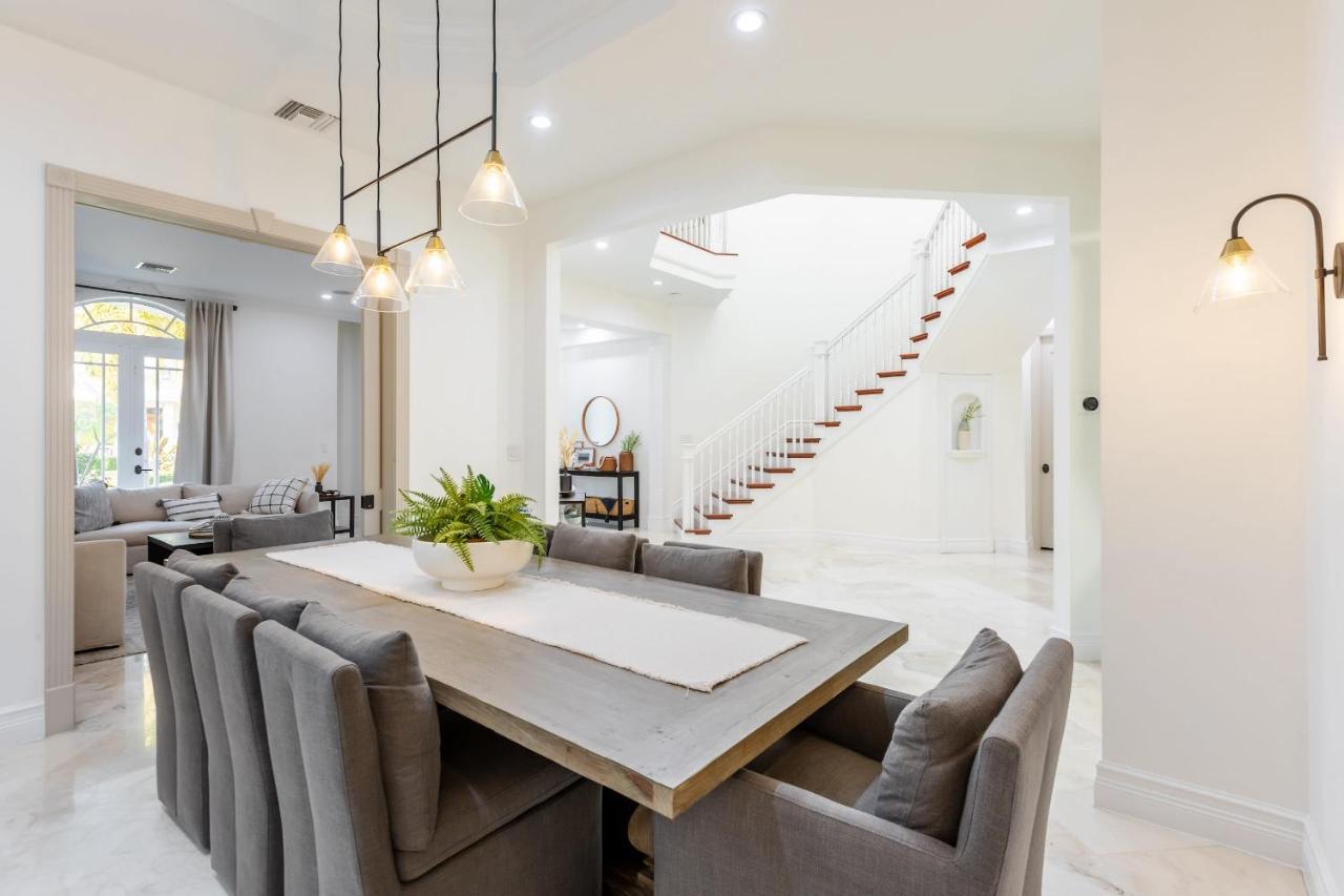 Holiday home Waterfront With Dock, Grace Harbor By Rovetravel Fort Lauderdale