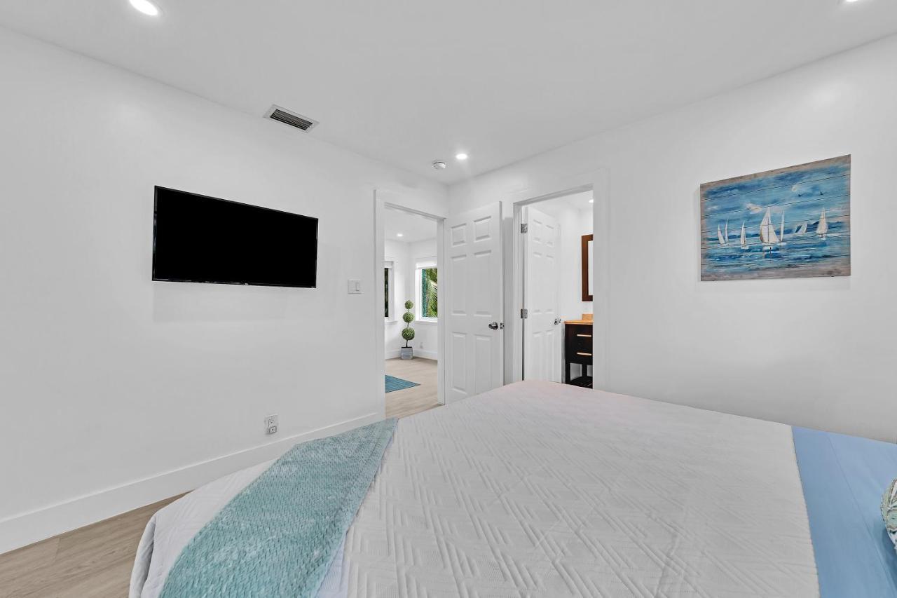 Welcome To Paradise! Secluded 4 Bed, 3 Bath, Pool *