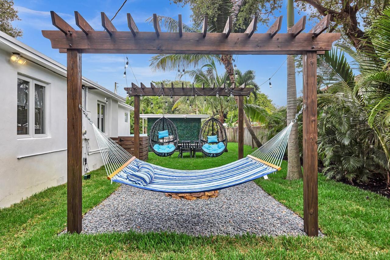 Welcome To Paradise! Secluded 4 Bed, 3 Bath, Pool *