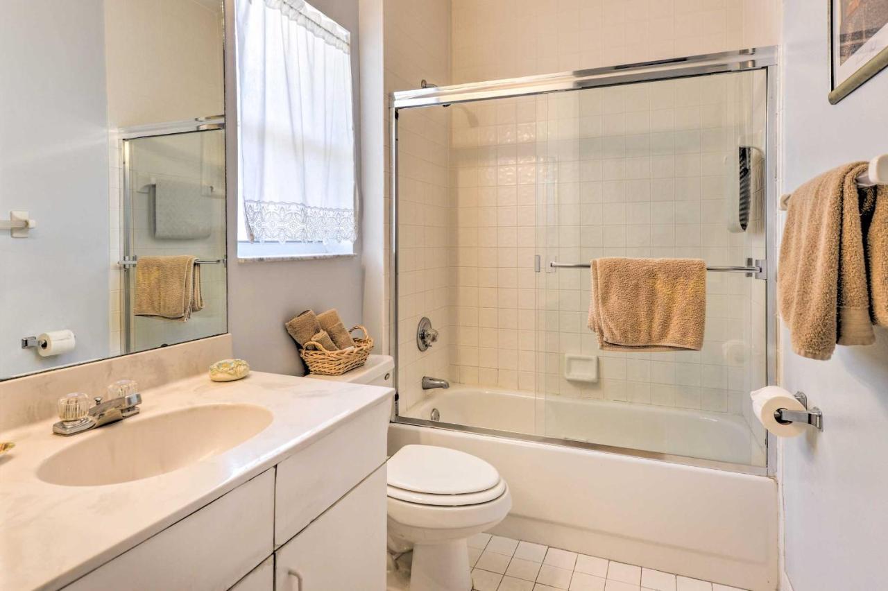 Ft Lauderdale Area - Walk To And Shops! *