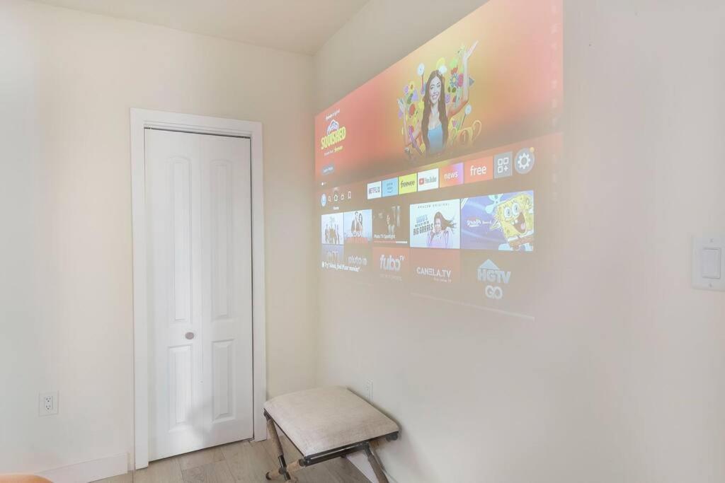 Holiday home The “gq”- Golf/hot Tub/arcade/near Downtown! *