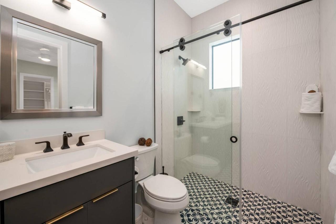 Coastal Glam * Fort Lauderdale