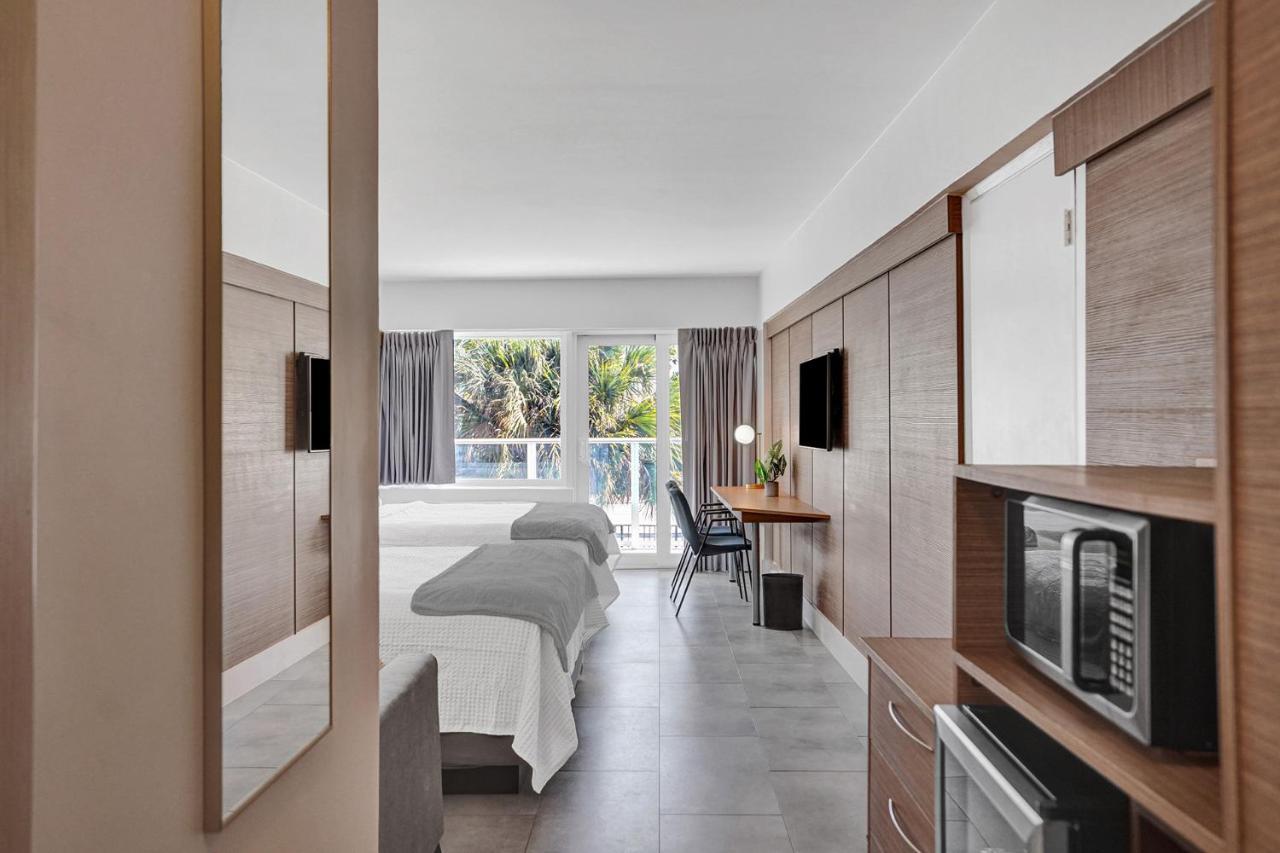 Hotel Royal Palace Fort Lauderdale