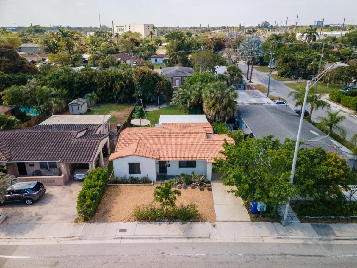 At Poinsettia Heights Fort Lauderdale